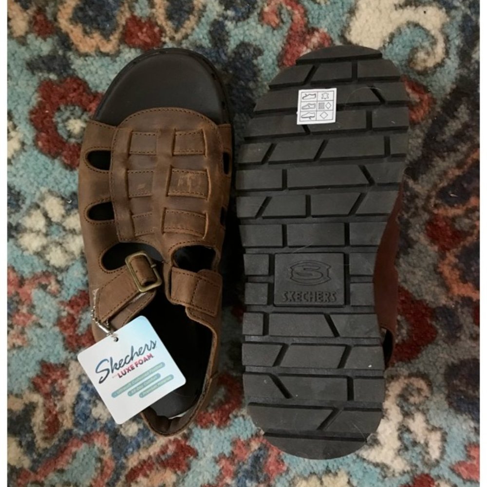 NWT sketchers jammers sandals